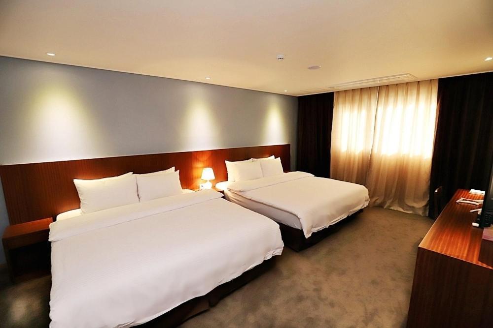 Sea Moon Tourist Hotel Incheon Exterior foto